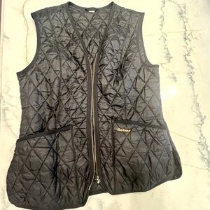 Barbour Quilted vest size 38 women
